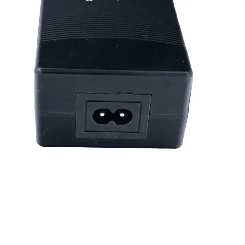 V20 Oplader