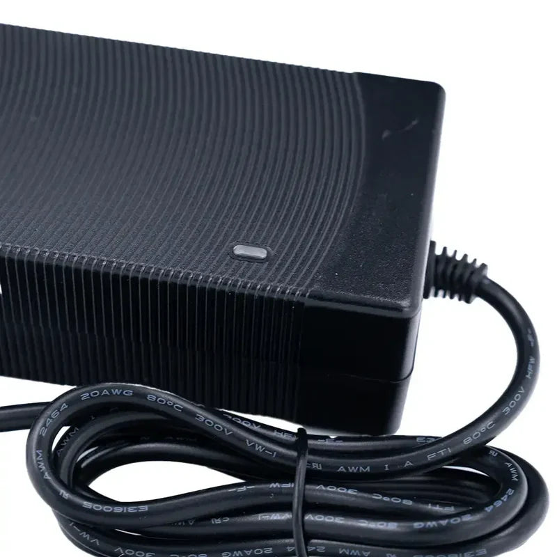 V20 Oplader